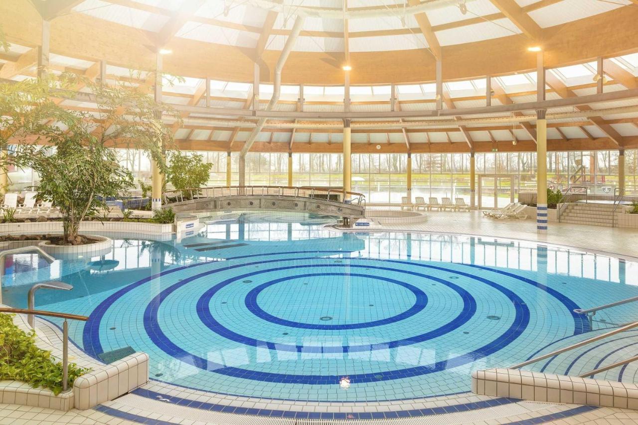 Balkon, Gratis Nutzung Vom Ahoi Erlebnisbad Und Sauna In Sellin - Villa Karola Fewo 09 奥斯特巴德·哥伦 外观 照片